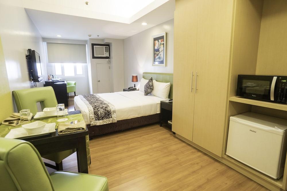 The Exchange Regency Residence Hotel Managed By Hii Pásig Exterior foto
