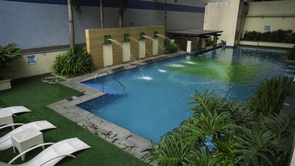 The Exchange Regency Residence Hotel Managed By Hii Pásig Exterior foto